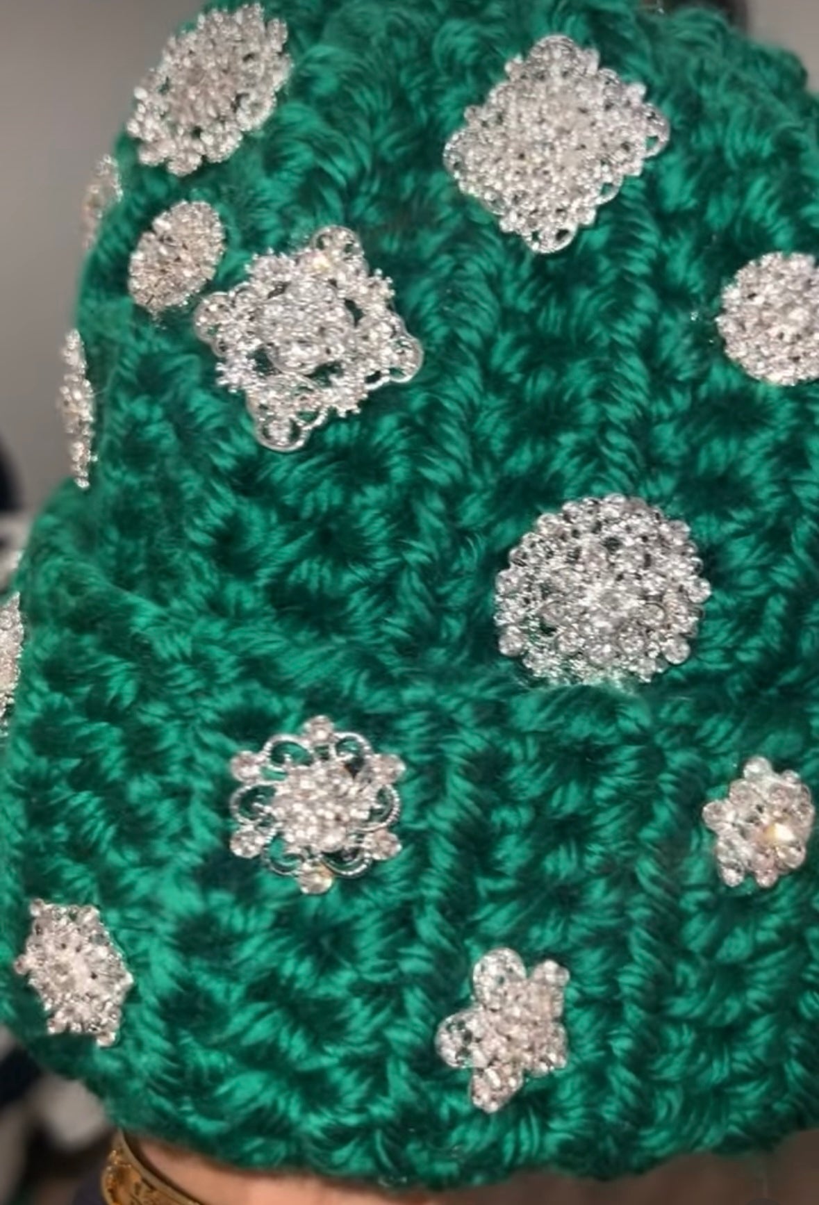 Rich Auntie (Broach Package 30)